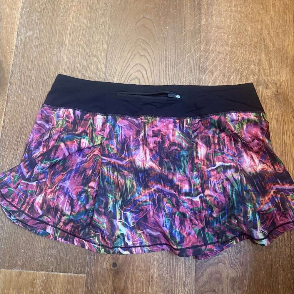 Lululemon Pace Rival Mid Rise Skirt Hyper Flow Pink Multi / Black - Size 10